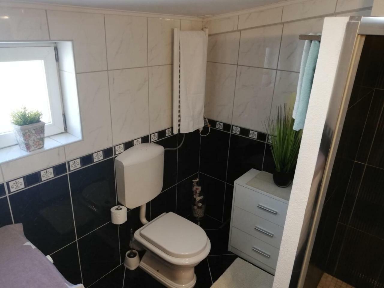 Apartment Silvija Makarska Eksteriør billede